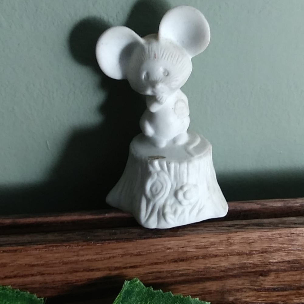 FREE Figurine